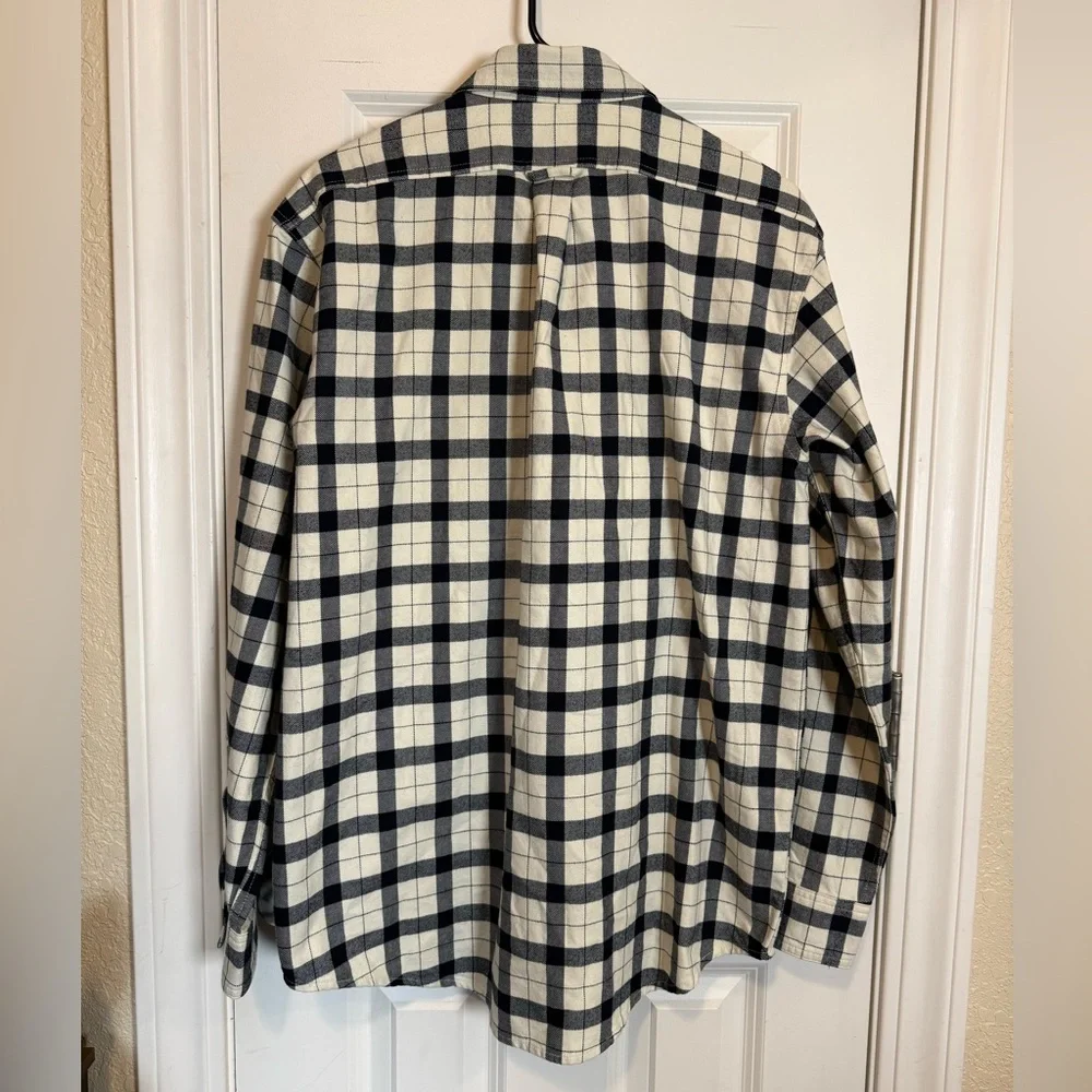 Filson ALASKAN GUIDE SHIRT Black and Cream Checkered - Picture 7 of 7